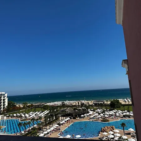 Private In Majestic Apartament