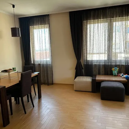 Private In Majestic Διαμέρισμα
